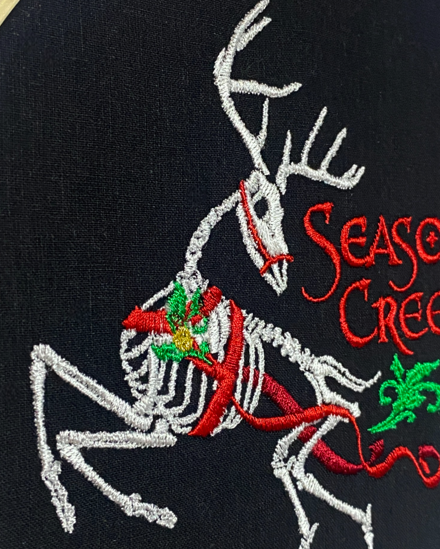 Seasons Creepings Christmaas Embroidered Wall Art